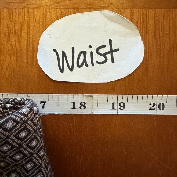 Chicos Brown Diamond-Pattern Stretch Pull-On Pants With Button Detail - Picture 3 of 9